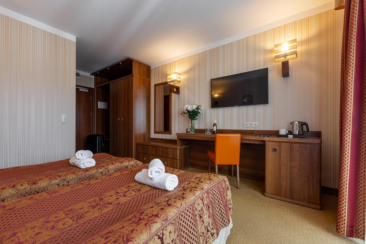 Dworek Morski Spa & Wellness Мєлно Екстер'єр фото